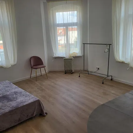Guest house Volkshaus Hbf Wg & Serviced *